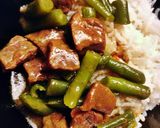 Zöldbabos marhapörkölt recept fázis 5 fotója