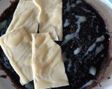 Foto langkah ke 5 dari resep Martabak Oreo Gulung.