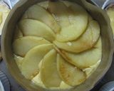 A picture of step 10 of Crunchy Caramel Apple Tart.