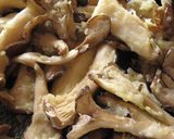 A picture of step 2 of Mushroom Cream Pasta.