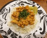 A picture of step 5 of Sri Lankan fish curry.