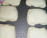 A picture of step 3 of Dinner roll.