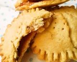 A picture of step 8 of Easy Pie Crust.