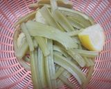 A picture of step 5 of How to Prepare Cardoons.