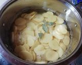 Burgonyafőzelék recept fázis 2 fotója