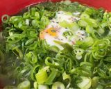 A picture of step 10 of Green Onion and Wakame Seaweed Ramen.