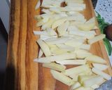 Foto del paso 1 de la receta: Una salchipapa o panchos con papas🤪