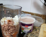 Foto del paso 1 de la receta: Paté de surimi y atún light