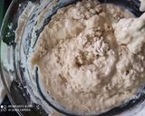 A picture of step 2 of Coconuts doughnuts.