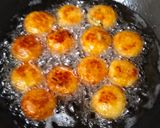 Foto langkah ke 4 dari resep Perkedel Kentang.