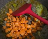 Foto langkah ke 5 dari resep #29 Kari Daging Malaysia.
