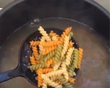 Foto del paso 2 de la receta: Ensalada de pasta primavera