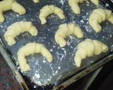 Foto del paso 6 de la receta: Medialunas de manteca