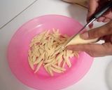 Foto langkah ke 1 dari resep Kerupuk bawang gunting.