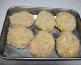 A picture of step 3 of Creamy Minced Chicken Breast Creamy Cutlets.
