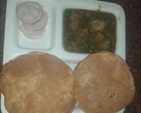 A picture of step 7 of Puri bhaji.