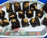 A picture of step 4 of Dark Chocolate Fudge.