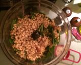 A picture of step 4 of Basil Pesto.