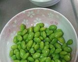 A picture of step 2 of Summer Dessert Edamame Milk Kanten.