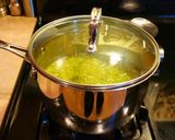 A picture of step 6 of Mike's Very Verde Salsa.