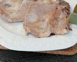 Foto del paso 3 de la receta: Chuletas de aguja de cerdo con glaseado sticky