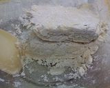 A picture of step 5 of Easy Shortcrust Pastry.