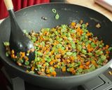 Foto langkah ke 3 dari resep Lumpia Ayam Jamur Devina Hermawan.