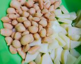 A picture of step 1 of Vegetable raita.