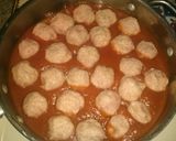A picture of step 3 of Mozzarella Stuffed Turkey Meatballs.