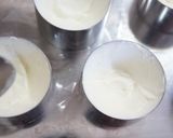 A picture of step 10 of Blueberry Cheese Mousse.