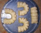 A picture of step 7 of Chicken bread.