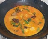 Foto langkah ke 7 dari resep Mangut Ikan Pe (Ikan Pari).