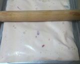 A picture of step 3 of Low-Calorie Banana Yogurt Ice Cream.