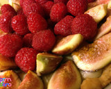 A picture of step 9 of Raspberry and fig custard tart.