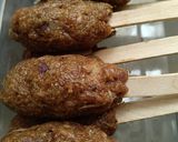Foto langkah ke 3 dari resep Sate Sapi Lembut.