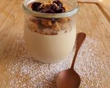 Foto del paso 9 de la receta Panna cotta de leche de almendras con crumble y mermelada de arándanos