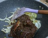 Foto langkah ke 5 dari resep Beef teriyaki.