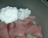 A picture of step 1 of Mughlai chicken karahi.