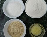A picture of step 1 of Crunchy Sweet Balls.