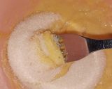 Foto del paso 4 de la receta: Torta de naranja al microondas
