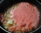 Foto del paso 3 de la receta: Espaguetis🍝 con tomate🍅🌰🍝