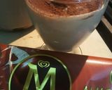 A picture of step 3 of MAGNUM chilled shake for summer❤.