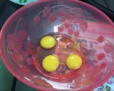 Foto langkah ke 2 dari resep Bolu Kukus Coklat Tiramisu.