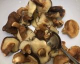 Foto langkah ke 2 dari resep Shiitake Crispy.