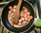 A picture of step 2 of Frankfurter Pasta Sauce.