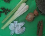 Foto langkah ke 4 dari resep Soto ayam simple dan no mecin.