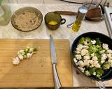 A picture of step 2 of Ленивая тушёная брокколи + цветная капуста.