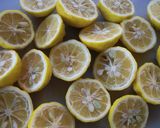 A picture of step 2 of My Family's Yuzu Tea.