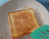 Foto langkah ke 2 dari resep Roti Bakar Keju Manis (teflon).