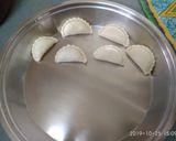 A picture of step 5 of Gujiya (Ghughara) without mava.